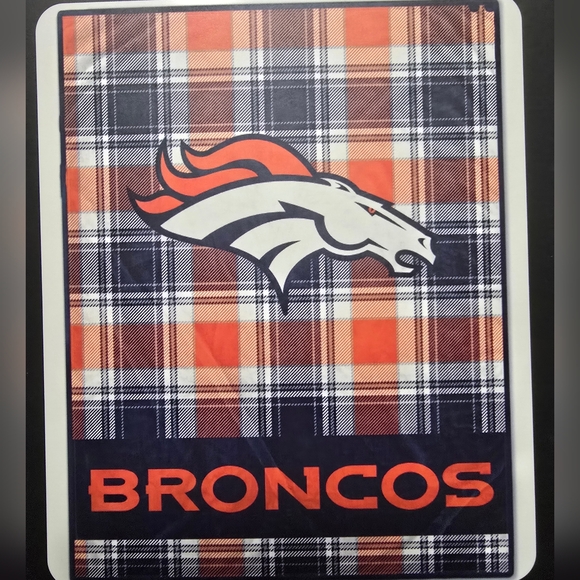 NFL Broncos Oversized Throw Blanket - 66